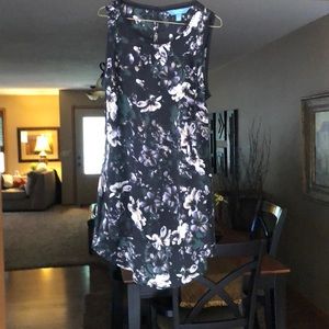 Simply Vera Wang tank